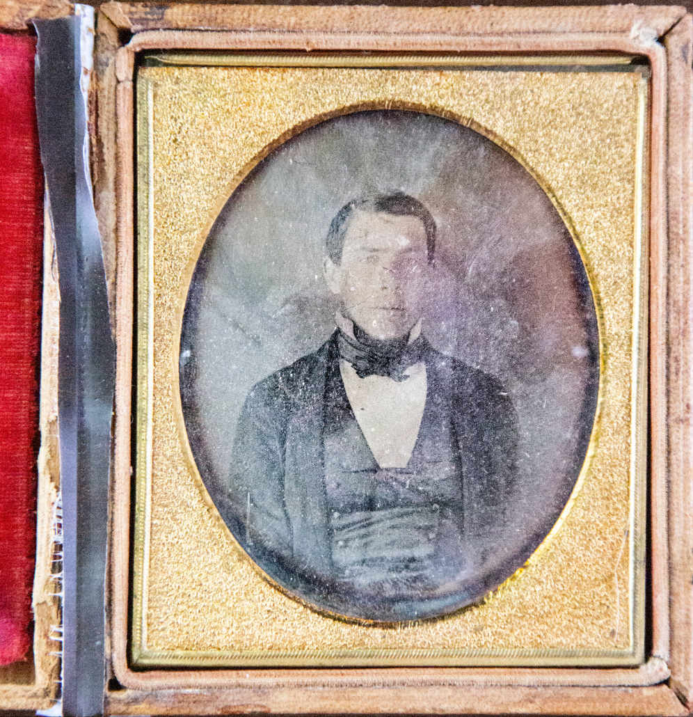 Antique Framed Daguerreotype Of Gentleman