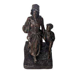 Antique Jenning Bros Bronze Pioneer Woman Statue