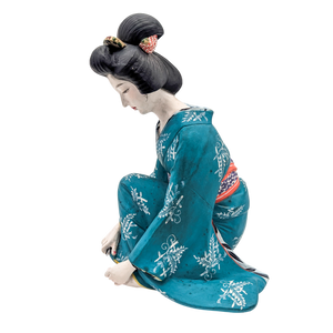 Vintage Japanese Hakata Doll Geisha Clipping Toenails