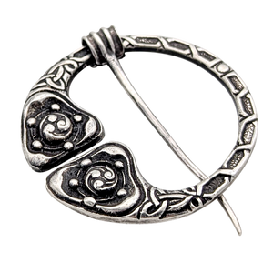 Vintage Sterling Silver Scottish Penannular Kilt Pin