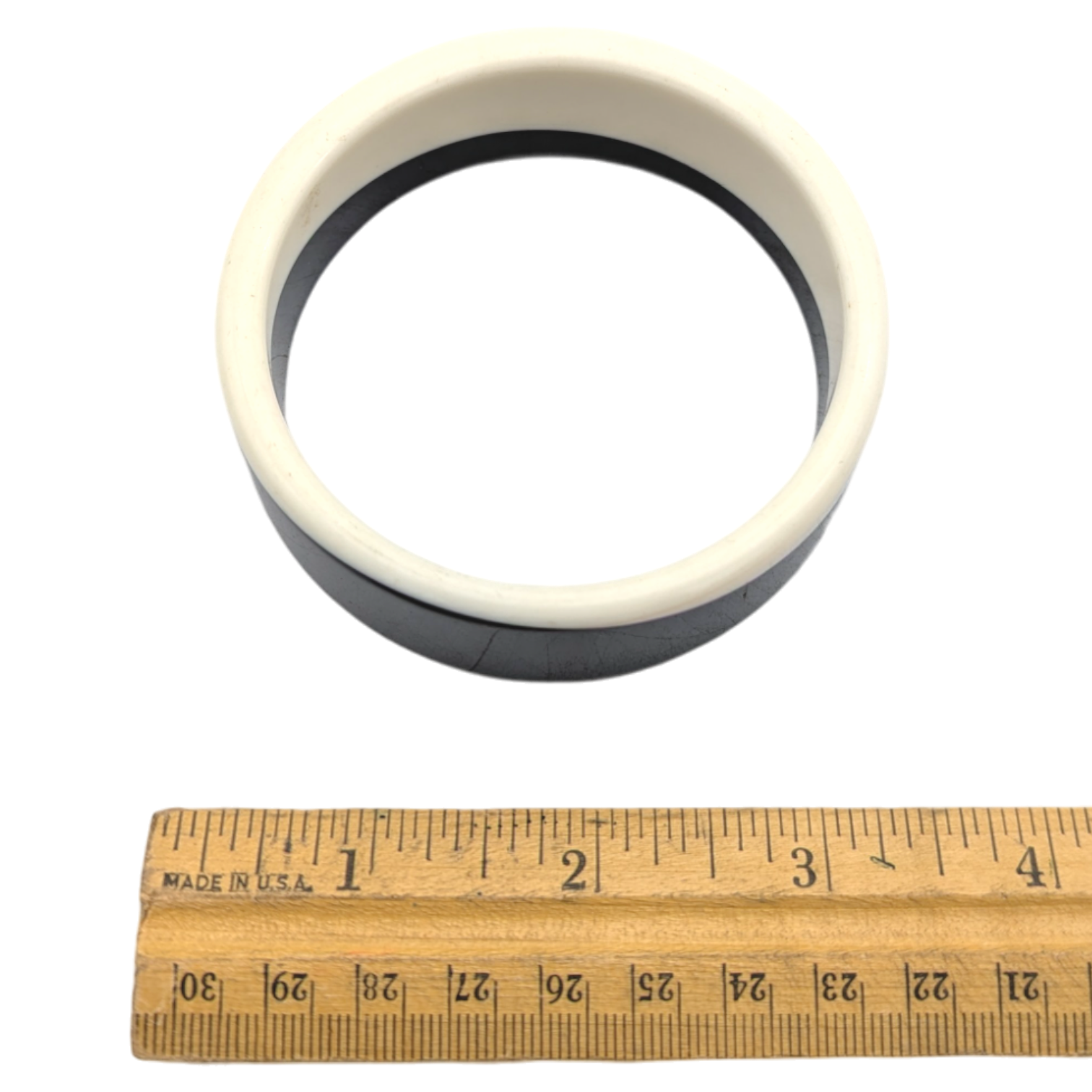 Vintage Laminated Black/White Lucite Bangle